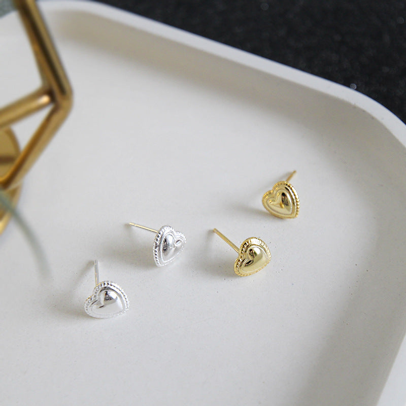 Melsery Simple Heart Studs Earrings