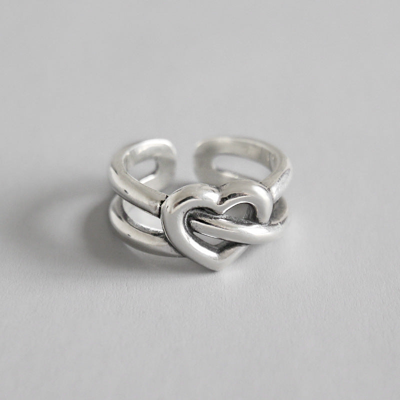 Melsery Retro Hollow Heart Ring