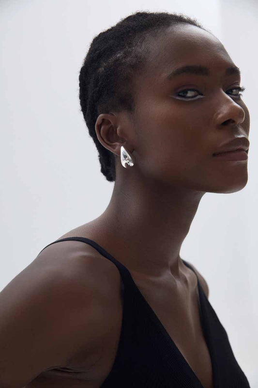 Melsery Black Style Drop Water Stud Earrings
